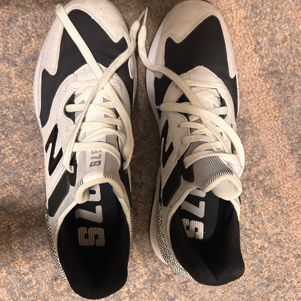 New Balance Black and White Sneakers